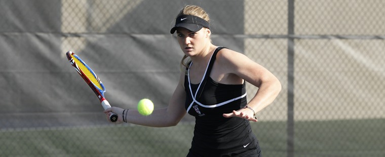 Women's Tennis Downs NAIA #5 Embry-Riddle