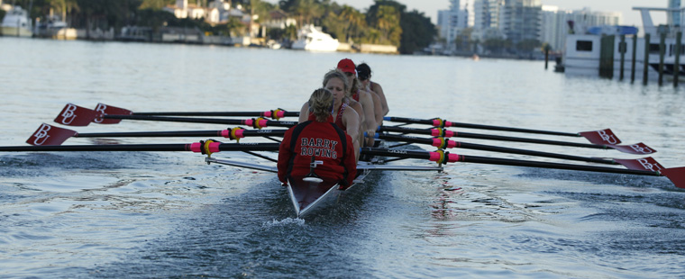Rowing's 8 Named SSC Boat of Week