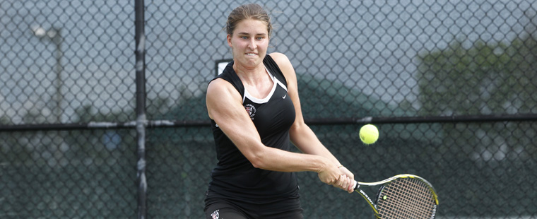 Women's Tennis Moves on Past Midwestern St.