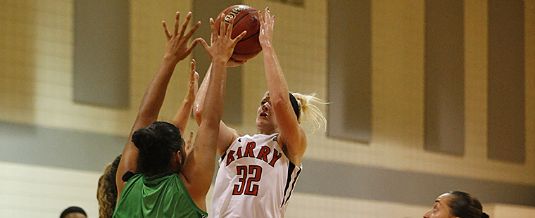 Women's Basketball Conquers Janes