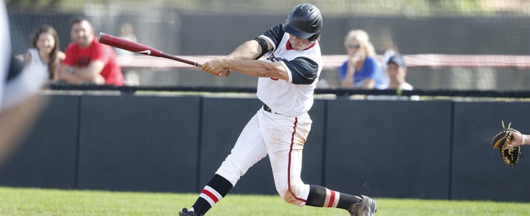 Baseball Defeats Panthers In Extra-Innings Thriller
