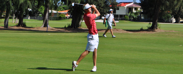 Men's Golf Holds Lead at SSC Championships