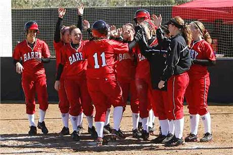 Softball Falls to 5th-Ranked Eagles