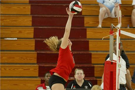 Volleyball Drops Third Straight