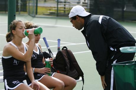 Women's Tennis Striving for it All in the 2010 Season