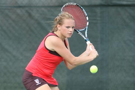 #5 Women's Tennis Drops First Match of the Year to #1 Armstrong